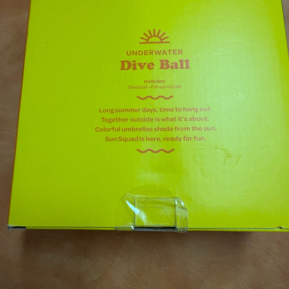 Sun Squad Underwater Dive Ball - Red, Blue, White - Picture 3 of 3